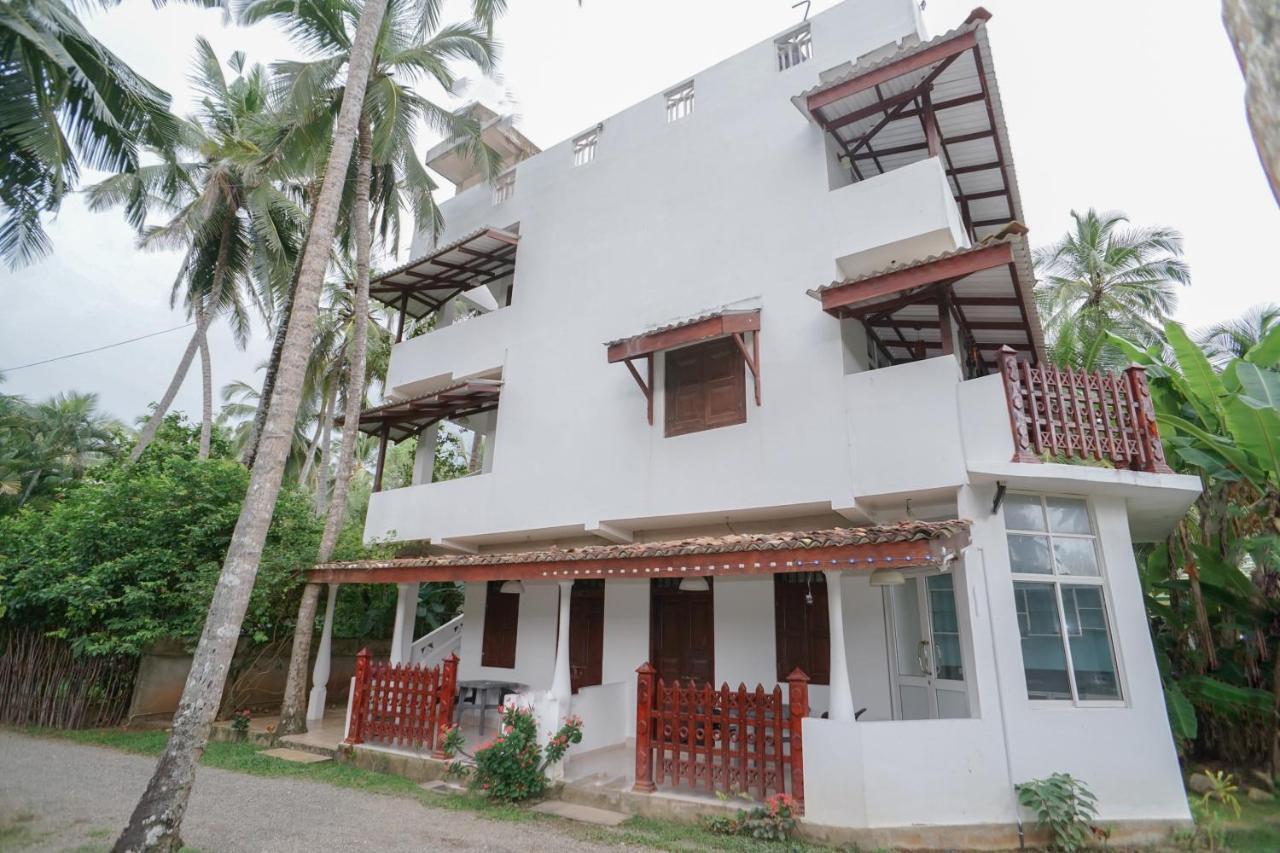 Sonri Villa Sea View Unawatuna Exterior photo